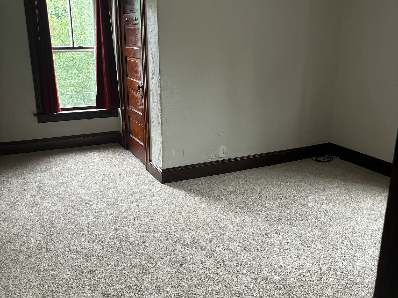 2 bed, 900 sqft, $1,700 — Photo 4