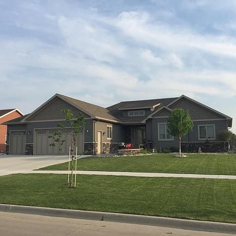 1st image of 274 Christian Dr