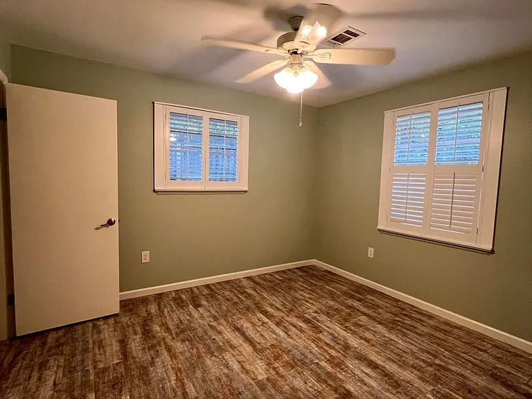 802 Augustine Dr — Photo 15