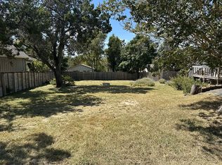 1311 Cedar Dr, Kerrville, TX 78028