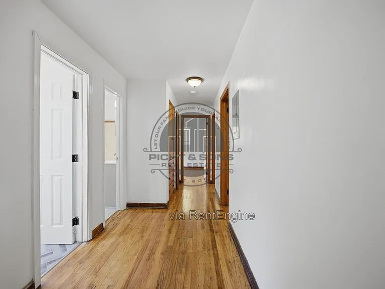 2203 Amelia Cir — Photo 8