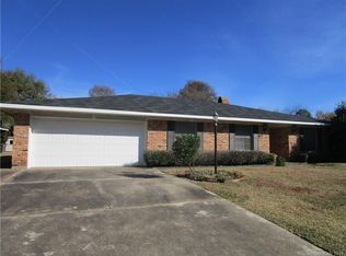 7321 University Dr, Shreveport, LA 71105