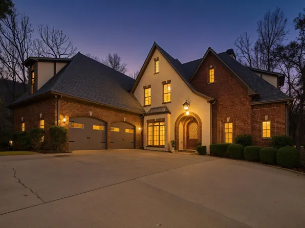 829 Crown Cir, Birmingham, AL 35242