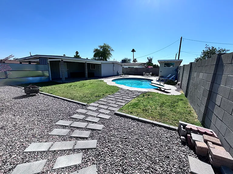 7814 E Diamond St — Photo 3