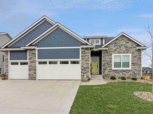 1605 Red Cedar Ln, Granger, IA 50109
