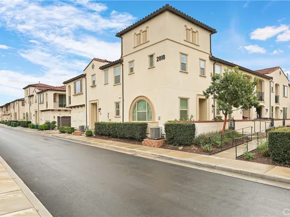 2818 E Berry Loop Privado Unit 76, Ontario, CA 91761