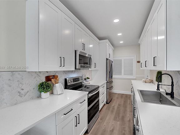 5th image of 3051 S Ocean Blvd #2050