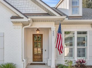 402 Bartlett Ave, Fairhope, AL 36532