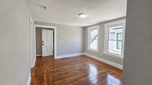 723 Winchester Ave #3 Photo 1
