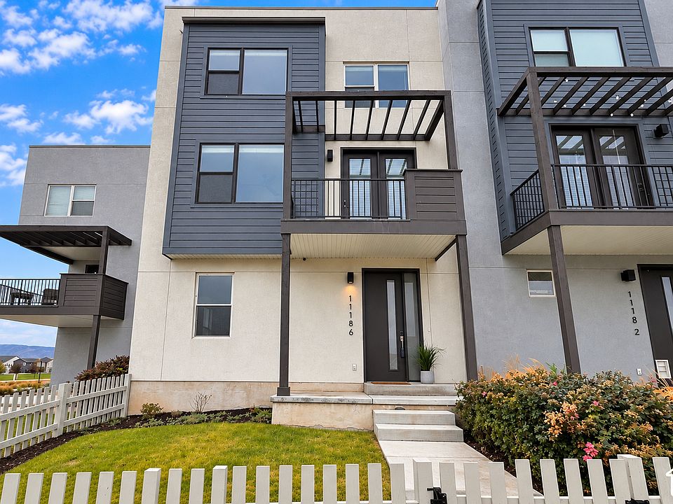 1st image of 11186 S Kitty Hawk Rd #308