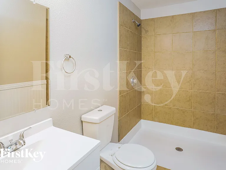 28618 Hidden Cove Dr — Photo 17