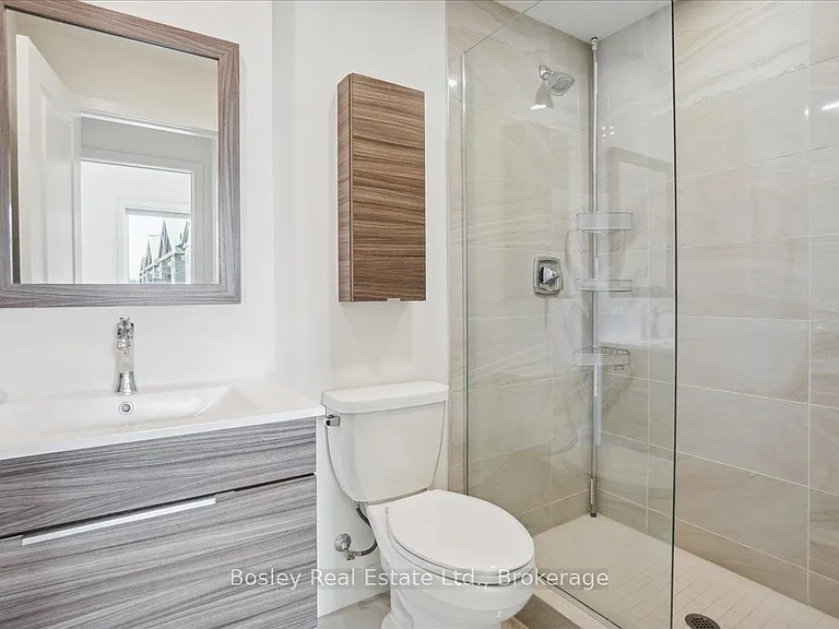 11 Beckwith Ln #303 — Photo 29