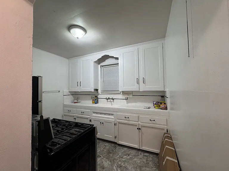 19255 Binder St — Photo 15