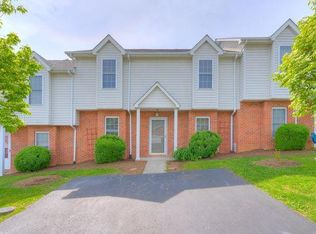 190 Darci Dr SE, Christiansburg, VA 24073
