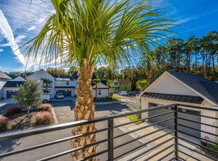 204 Saunter Ct, Johns Island, SC 29455