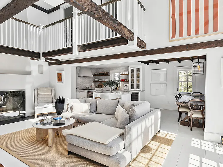 2749 Montauk Hwy — Photo 8