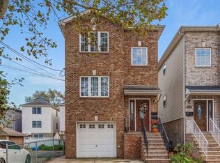 517 Cross St, Harrison, NJ 07029