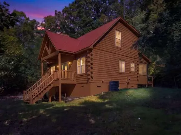 259 Frontier Dr, Hayesville, NC 28904