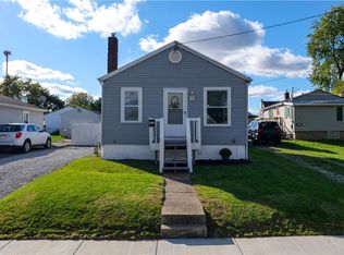 606 High Grove Blvd, Akron, OH 44312