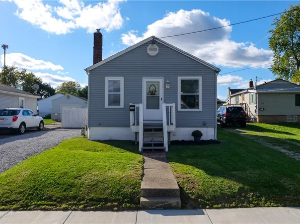 606 High Grove Blvd, Akron, OH 44312