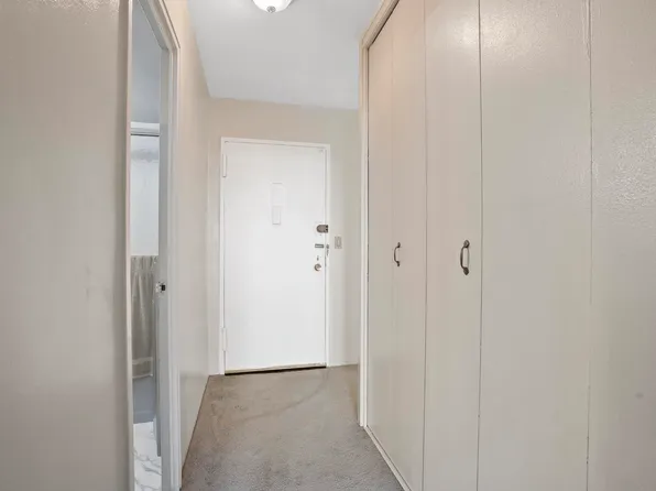 3215 Avenue H image 10 of 25