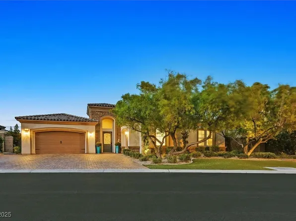 52 Olympia Chase Dr, Las Vegas, NV 89141