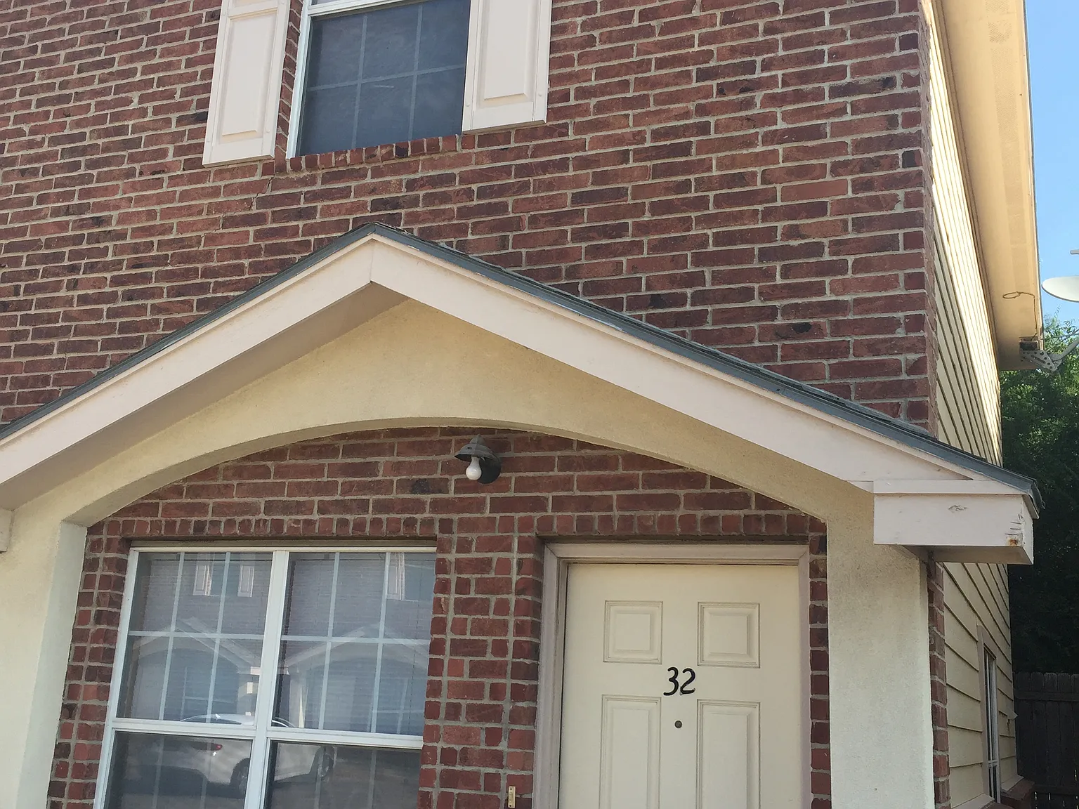 Santa Fe Townhomes — Photo 2