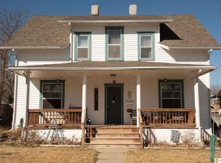 171 Maple St, Chadron, NE 69337