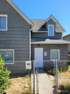 516 Railroad Avenue S, Kent, WA, 98032