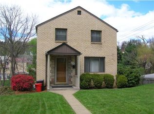 412 Macfarlane Dr, Pittsburgh, PA 15235