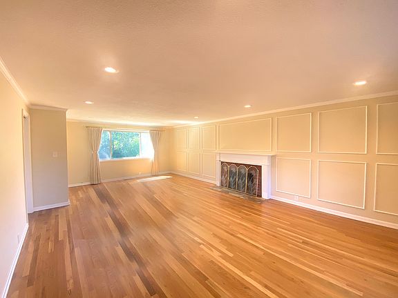 4th image of 6609 128th Ave SE