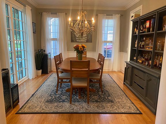 Formal dining room