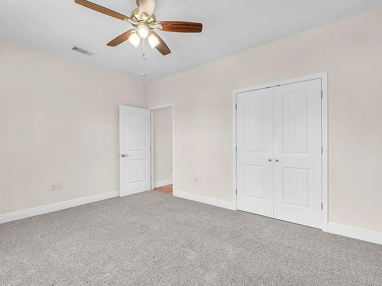 4782 Primrose St — Photo 38