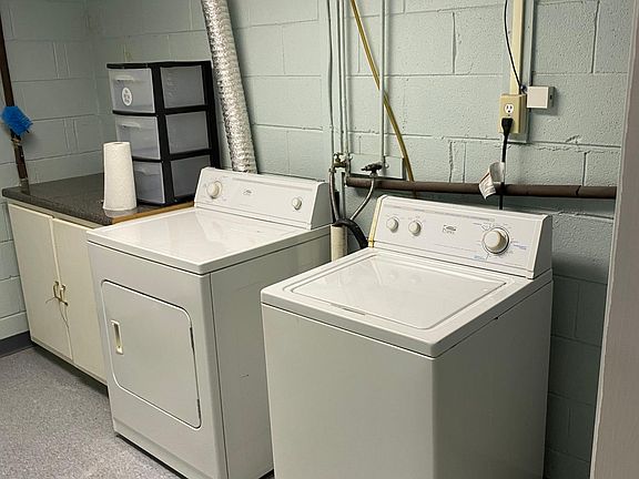 Washer and dryer provided to be shared with upstairs tenant