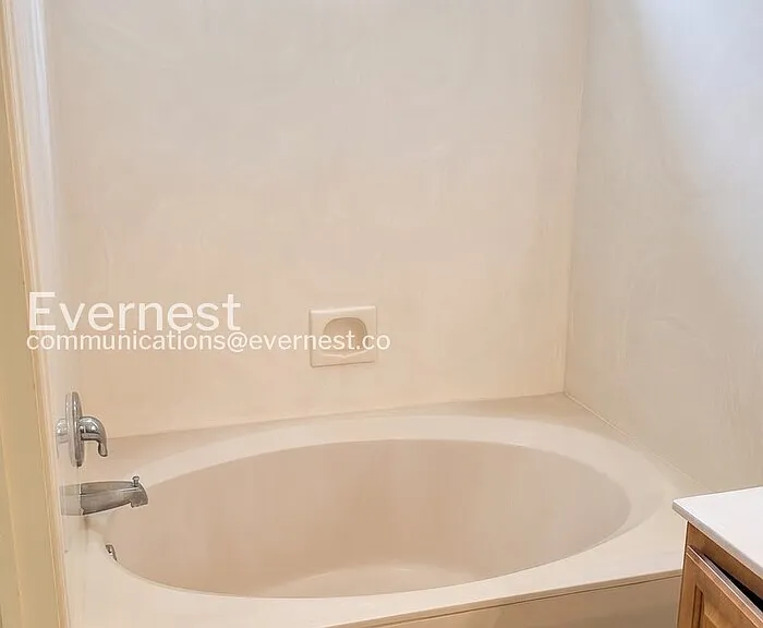 2542 W Sunstar Pl — Photo 9