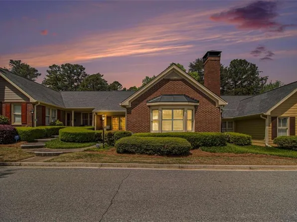 1484 Winston Pl, Decatur, GA 30033
