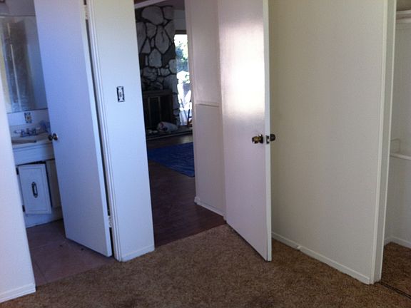 5th image of 6611 Jackson Dr