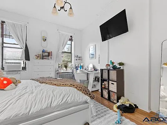 Rented by ABODE NYC LLC | media 13