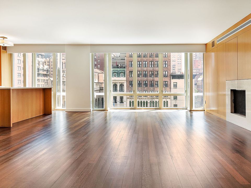 1st image of 52 Park Ave #4