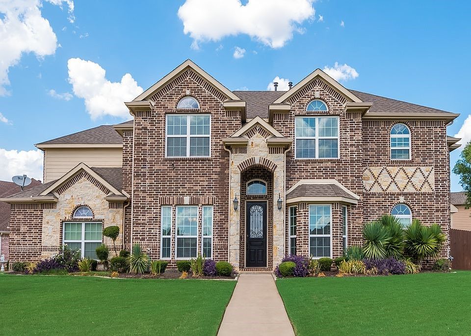 725 Lakewood Dr Kennedale TX 76060 Zillow