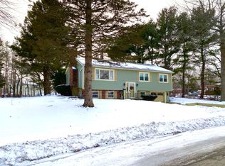 49 Juniper St, Bangor, ME 04401