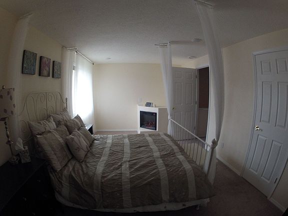 4th image of 2002 NE Josephine Dr