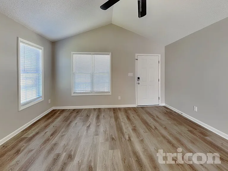 5112 Limewood St — Photo 3