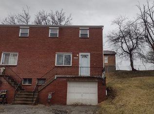 3050 Canbet Dr, Pittsburgh, PA 15234