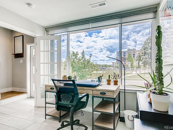 3rd image of 1530 Irving St #1530