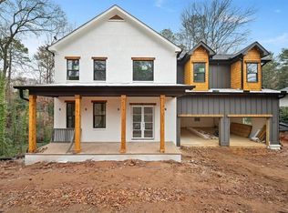 132 Lakeshore Dr NE, Marietta, GA 30067