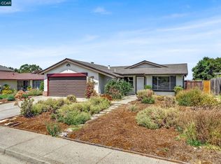 1081 Viewpointe Blvd, Rodeo, CA 94572