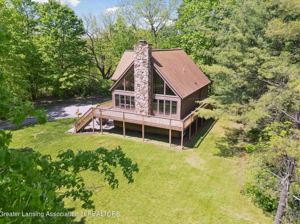14312 McCrumb Rd, Eagle, MI 48822