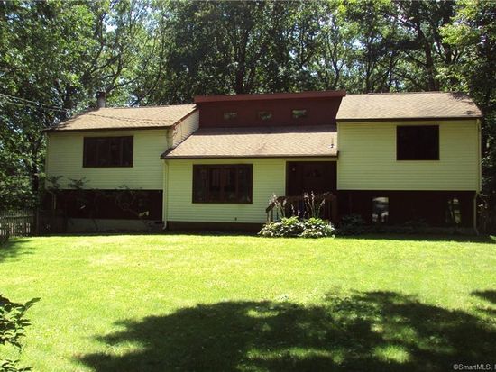 35 Cosgrove Road, Willington, CT 06279