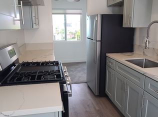 3046 Kellogg St, San Diego, CA 92106